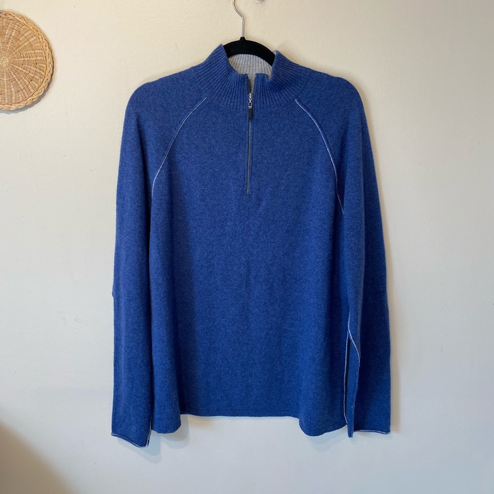 Men’s size large cashmere blue lightweight sweater